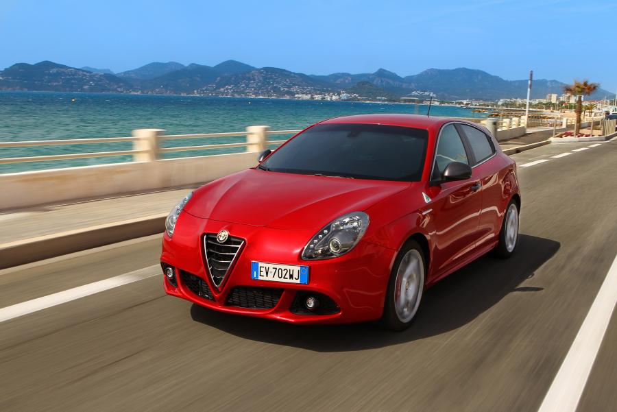  Alfa Romeo Giulietta Quadrifoglio Verde (940) 2014 года  (фото 29 из 40)